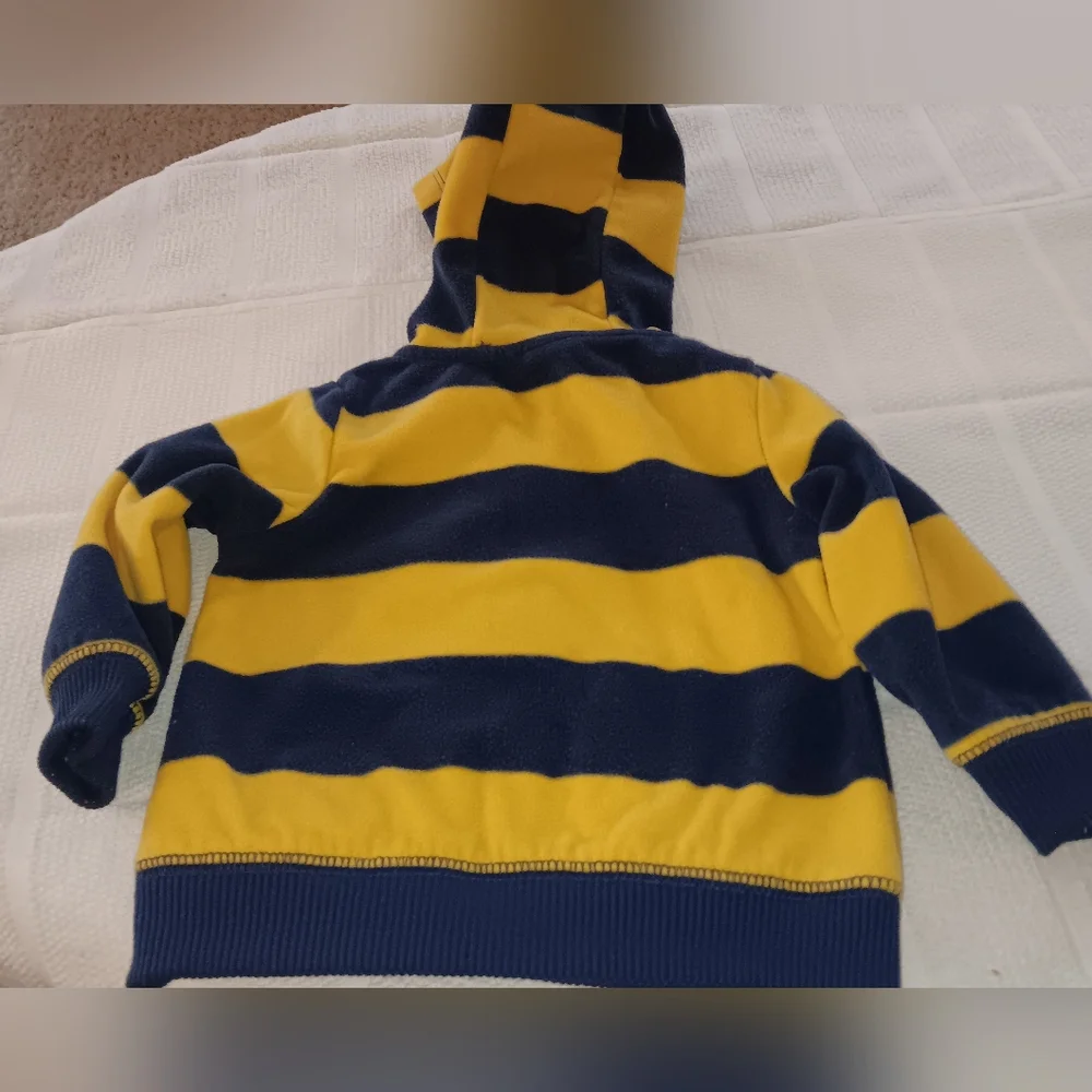 Boys size 9 month, Carter's hooded jacket